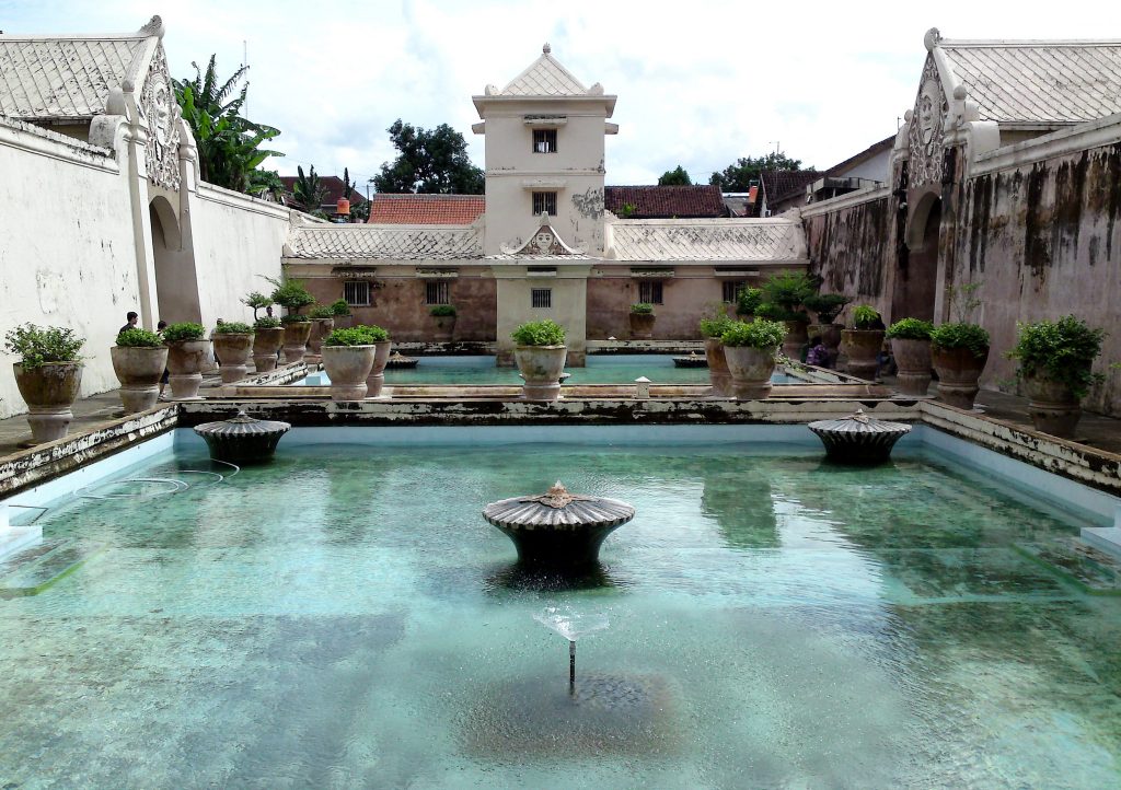 Puri Air Taman Sari di Yogyakarta