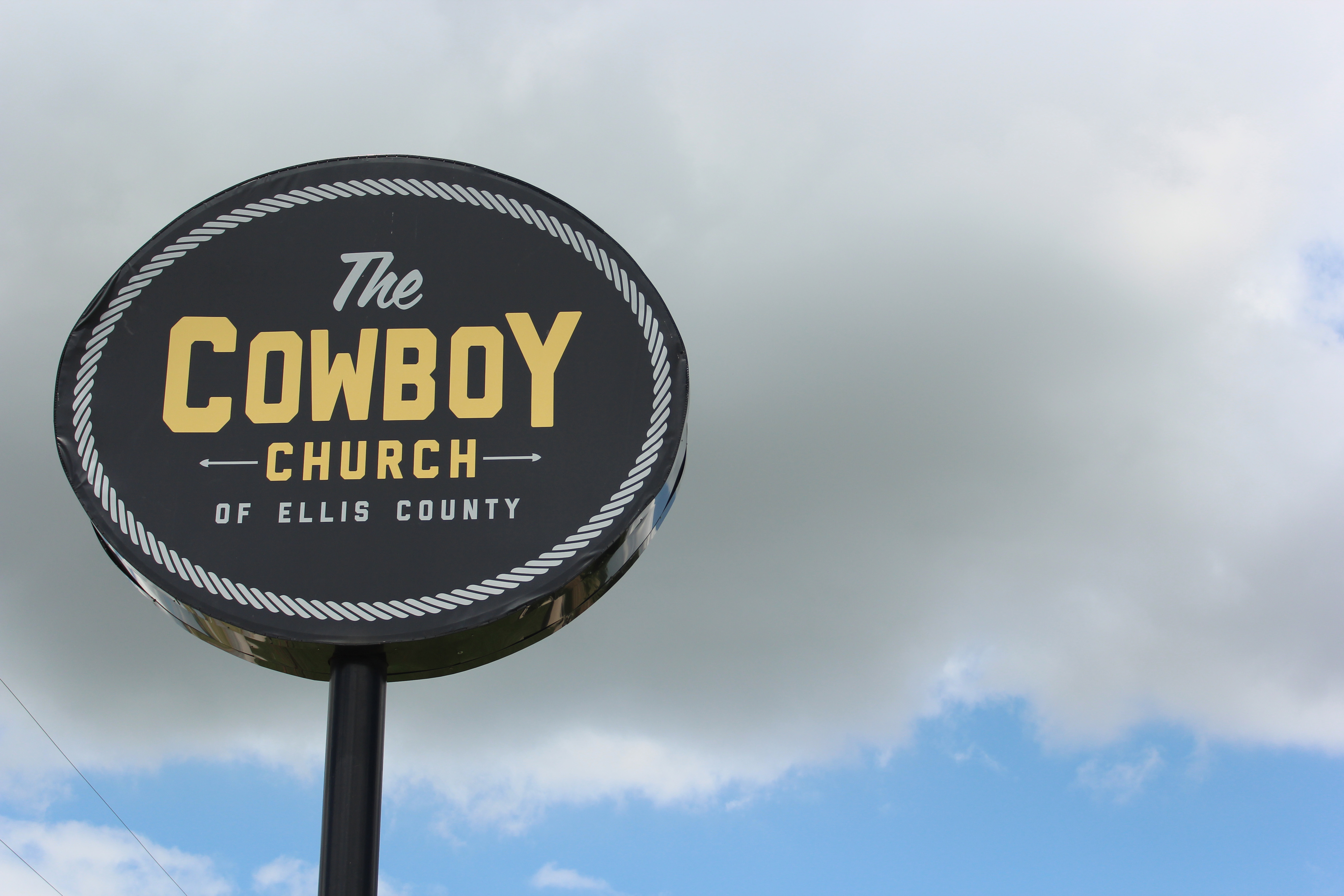 This Texan Cowboy Church Is the Biggest in the World