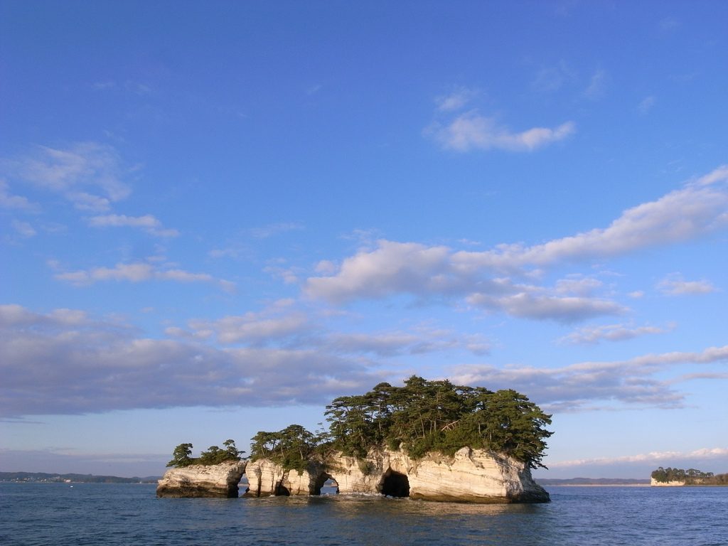 A Guide to Exploring the Matsushima Islands