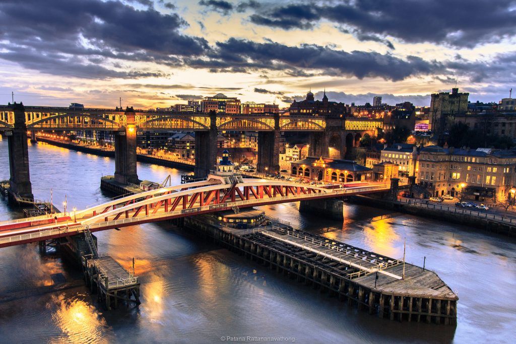 Newcastle's High Level Bridge in the background | © Patana Rattananavathong/Flickr