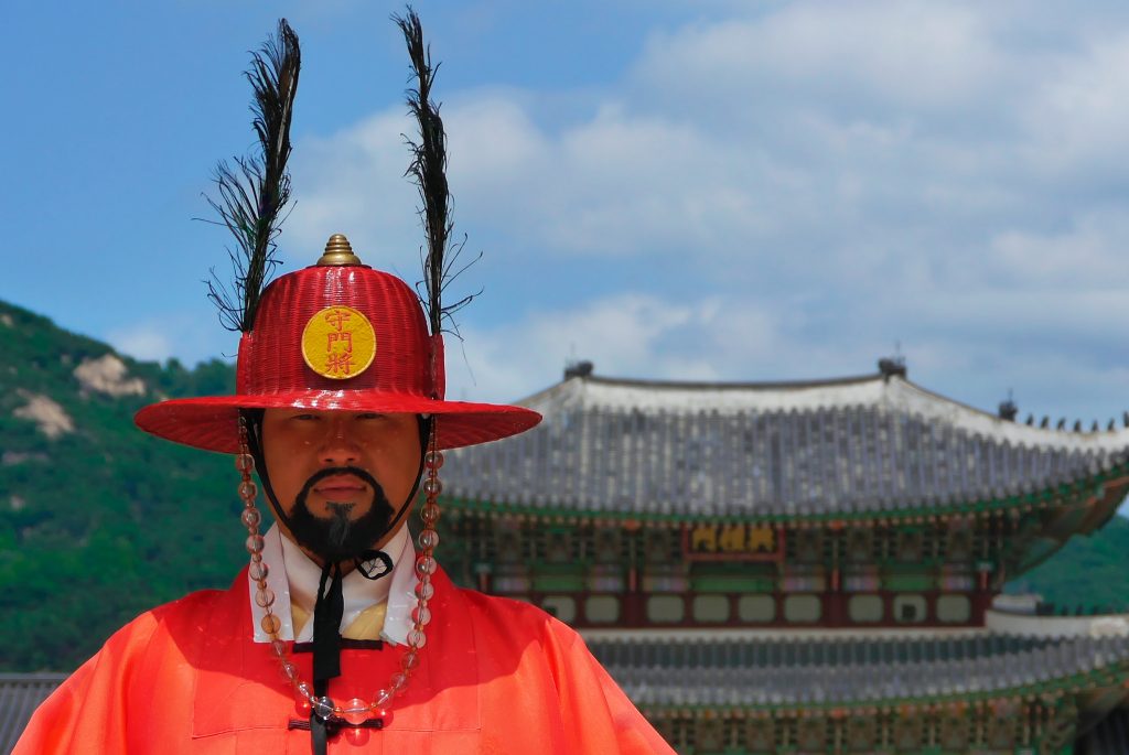 The 8 Best Guided Tours to Take in Seoul