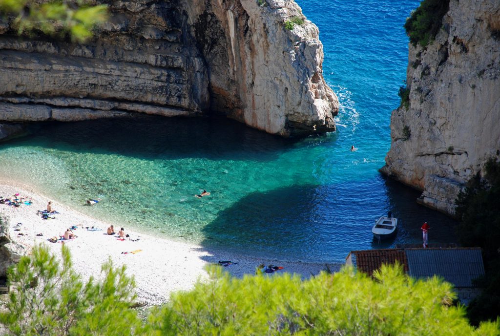 Stiniva | © Miroslav Vajdic/Flickr