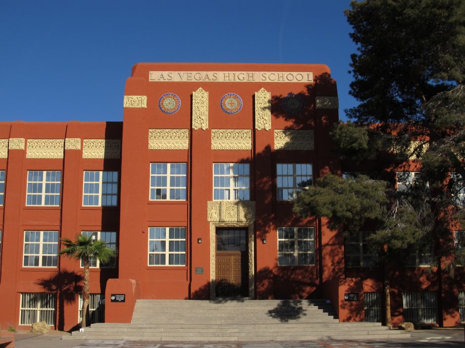 Old Las Vegas High School, Las Vegas, Nevada | © Ken Lund/Flickr