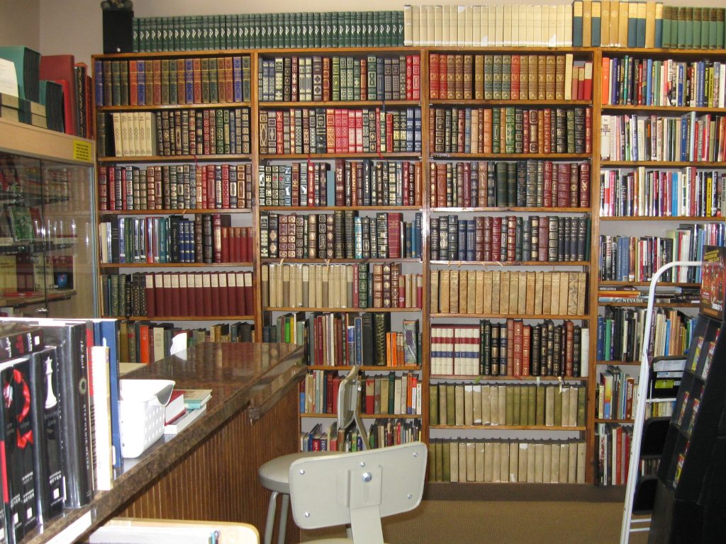 Interior of Amber Unicorn Books | Courtesy of Amber Unicorn Books
