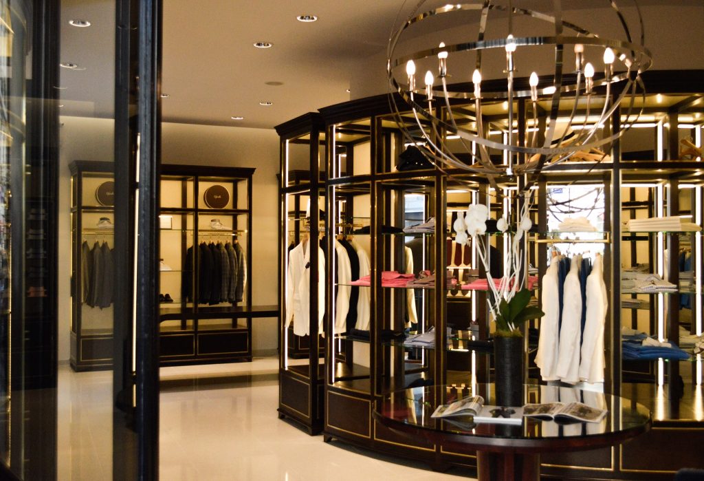 Cifonelli on rue Faubourg Saint-Honoré │ Courtesy of Cifonelli