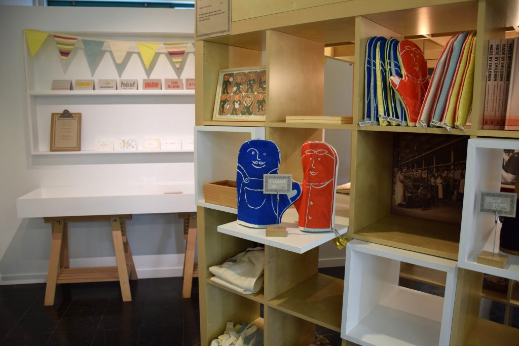 MIAT's Museum Shop | courtesy of MIAT