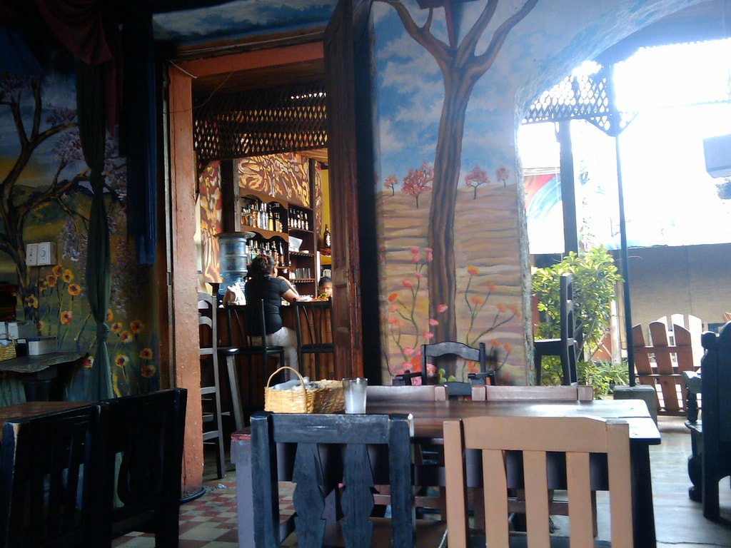 The Rainbow Cafe & Bookstore | © cvander/Flickr