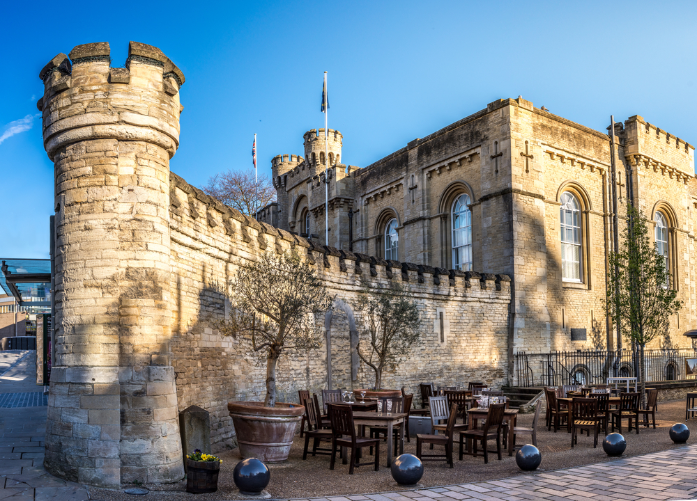 Oxford Castle | © ExFlow/Shutterstock
