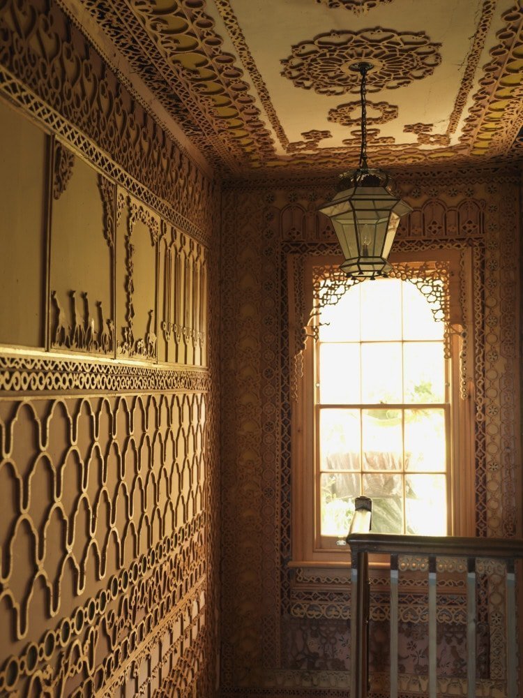 Top of the stairs at 575 Wandsworth Road, London | © Cristian Barnett/National Trust Images