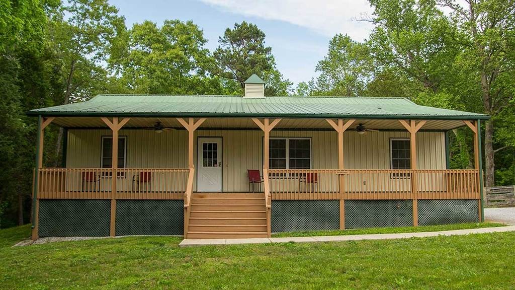 Bunkhouse_Cabin_Front