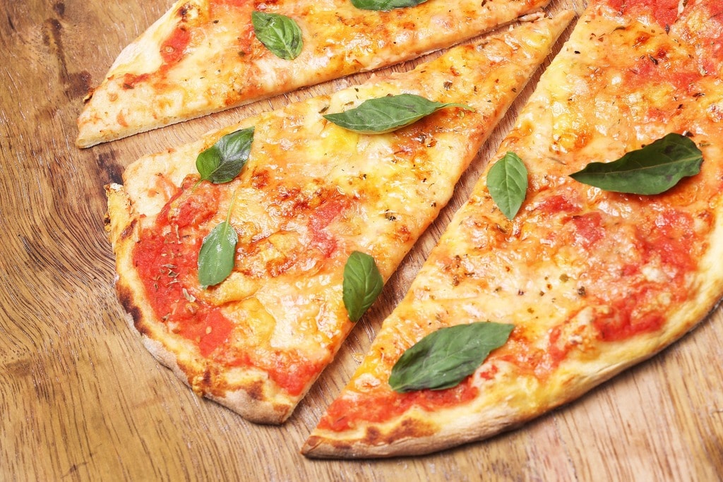 pizza-2530174_1920