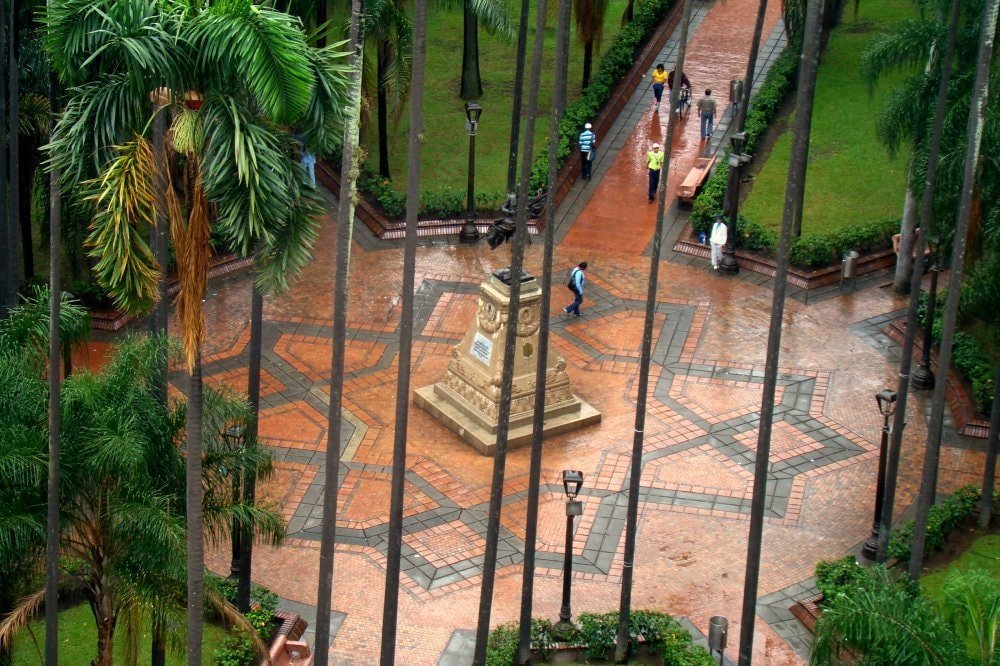 Plaza_de_caicedo