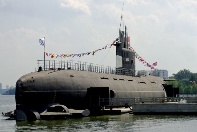 Tango_b-396_1