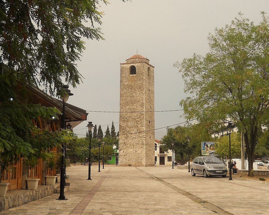 1024px-Sahat_Kula_PG