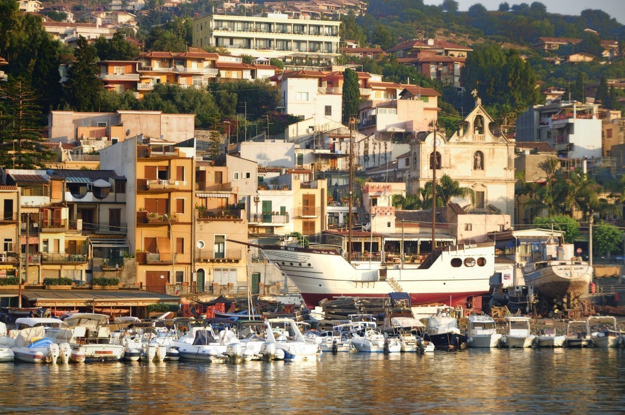 How To Spend 24 Hours In Aci Trezza Italy