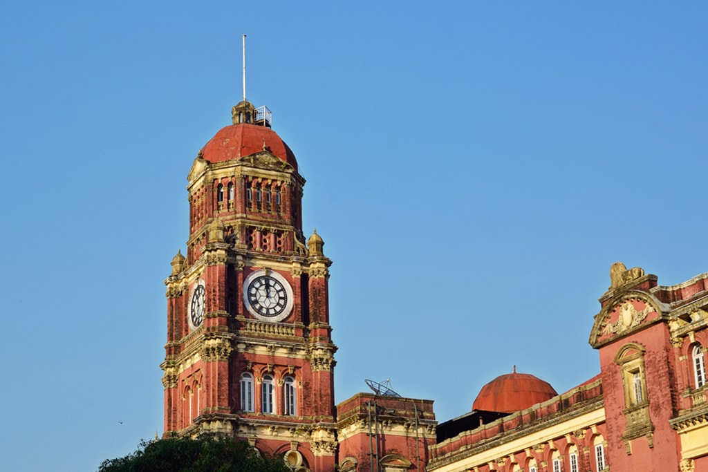 Colonial-Clocktower-in-Yangon