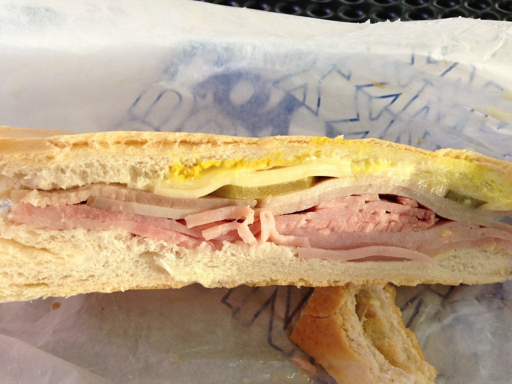 cuban sandwich palacio de los jugos