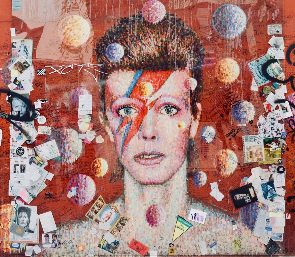 This David Bowie mural is now used as a memorial Ⓒ Angie Quinn