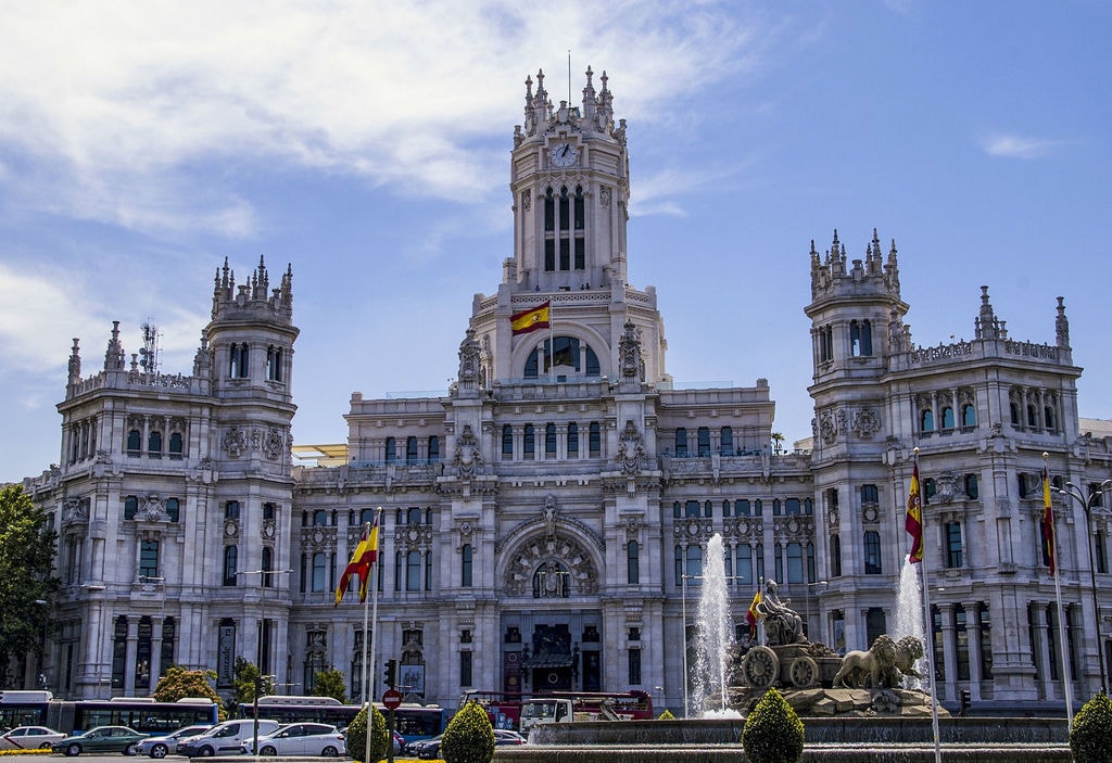 madrid-1669132_1920