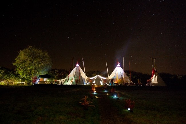 september-wedding-at-night