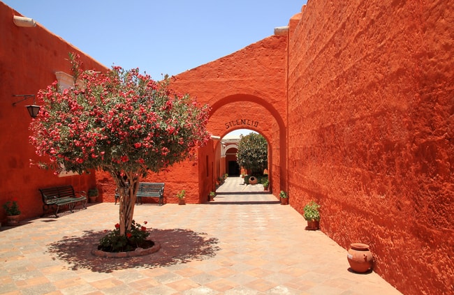 The Monastery of Saint Catherine | © Inga Locmele / Shutterstock