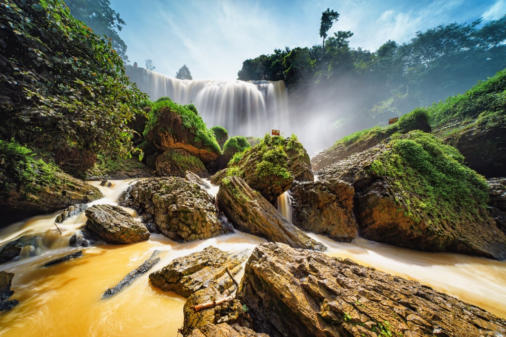 Elephant waterfalls near Dalat | © Hoang Tan/shutterstock