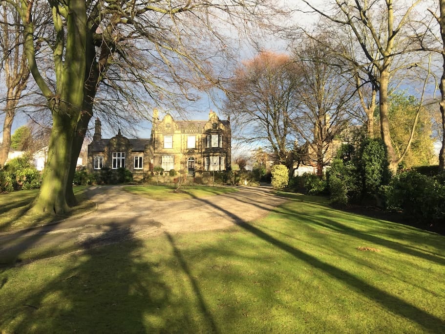 Stunning Leeds Mansion House