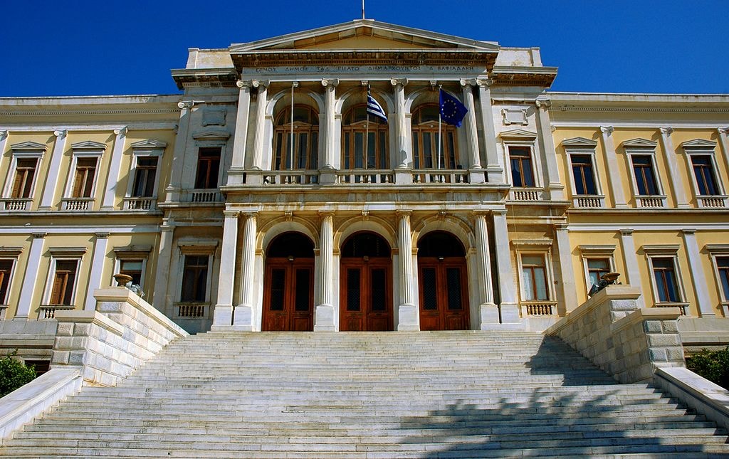 8 must visit architectural wonders in greece