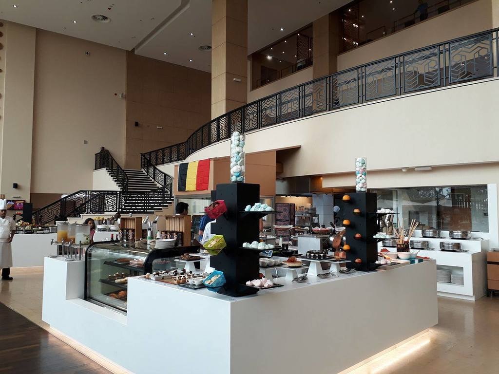 Living in Rwanda - Ask Annette Long brunch at a hotel | <a href="https://www.facebook.com/askannetterwanda/" target="_blank" rel="noopener">Courtesy of Living in Rwanda – Ask Annette</a>