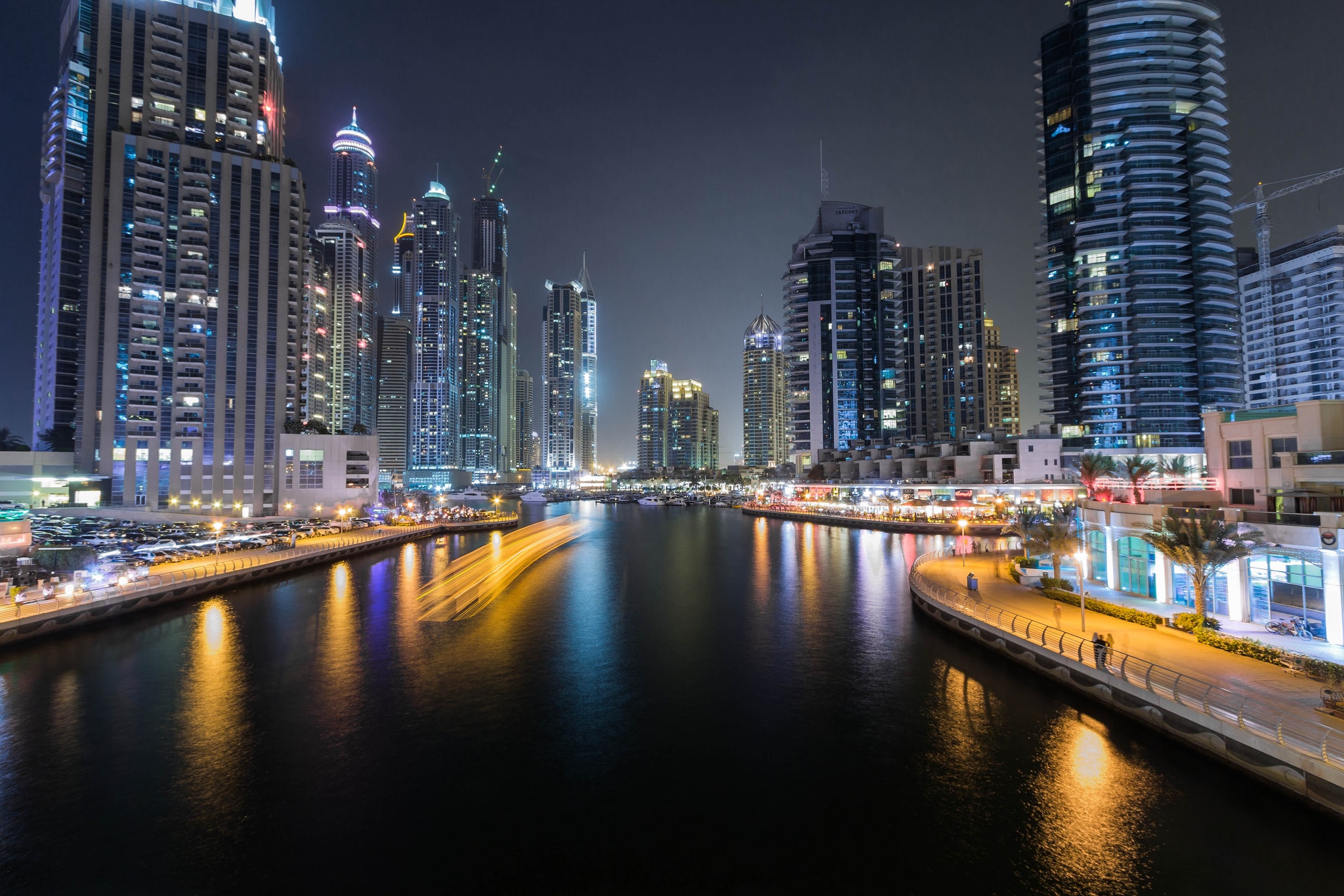 Dating spots i Dubai
