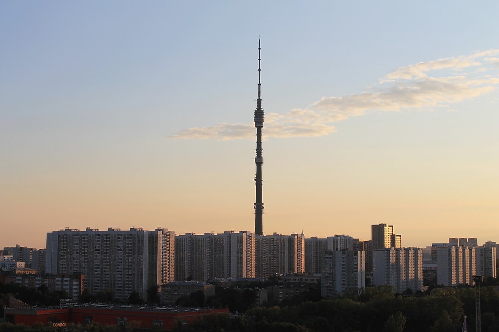 Останкинская_телебашня,_Ostankino_Tower_-_panoramio