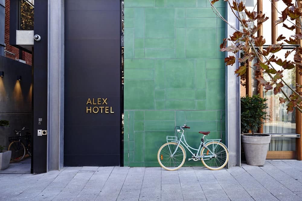 Alex Hotel exterior | © Courtesy of Hotels.com