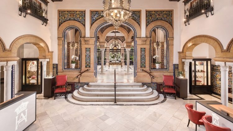 Hotel Alfonso XIII, a Luxury Collection Hotel