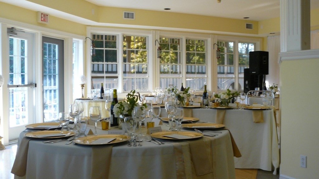 PEI Weddings Inn at Spry Point