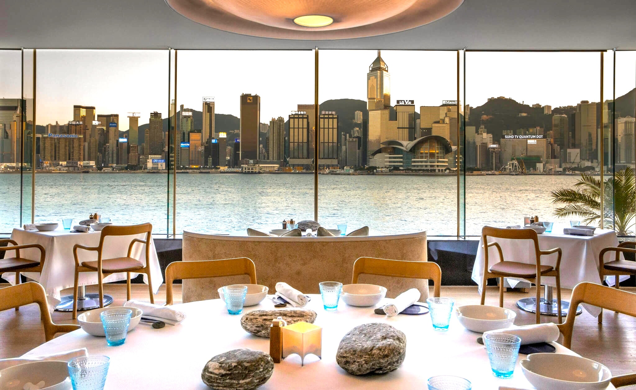 rech-alain-ducasse-hong-kong-michelin