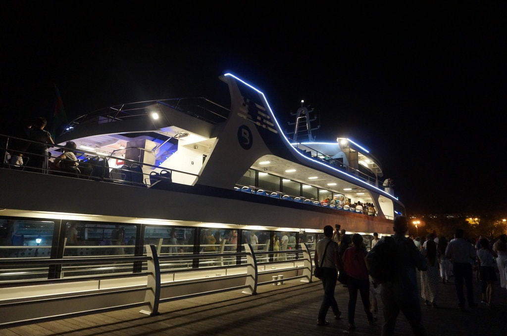 rsz_baku_cruise
