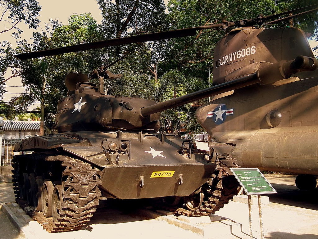 Military hardware outside the War Remnants Museum | © calflier001/Flickr