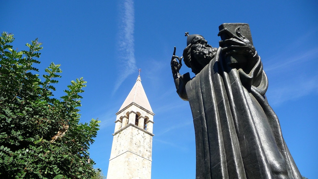 Split, Statue of Grgur Nin