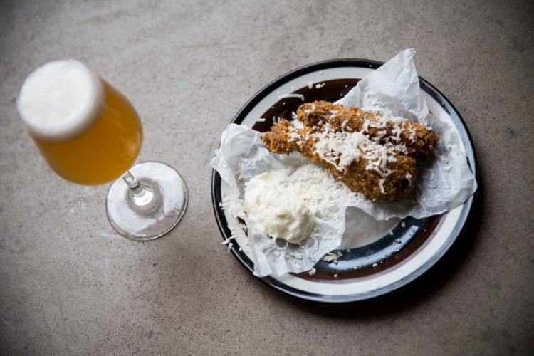 Crispy duck wings with horseradish mayo