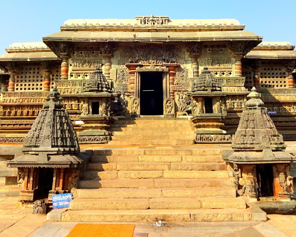 Chennakeshava Temple, Belur | © Abhin@v