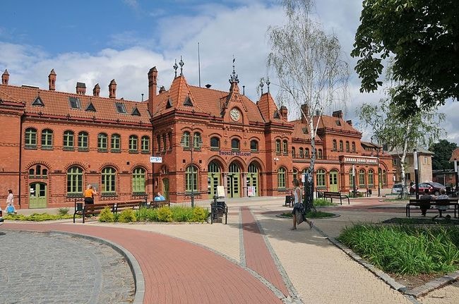 ESTACION_DE_MALBORK_-_panoramio