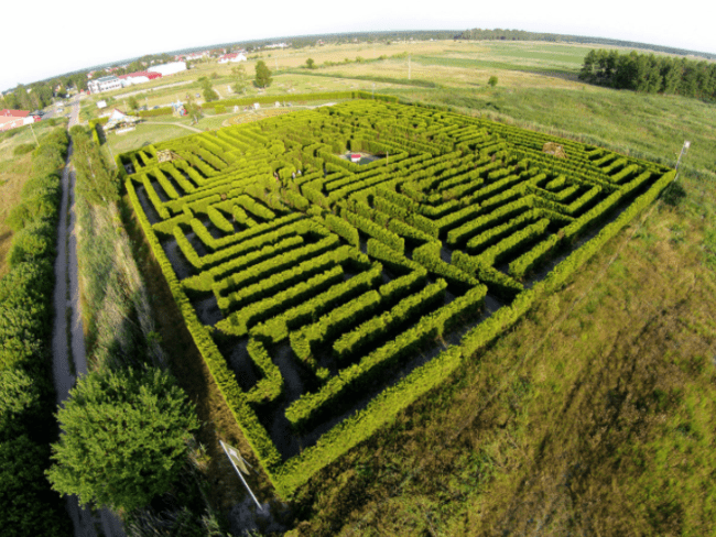 Labyrinth Park Leba