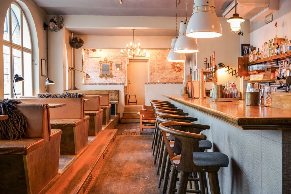 Lidkoeb_01_mainbar