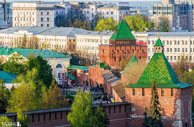 Nizhny_Novgorod_Kremlin_from_the_roof