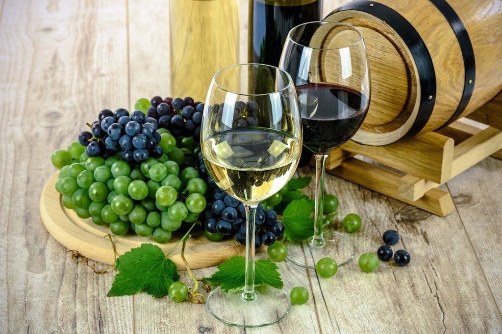 white and red wines in Galicia