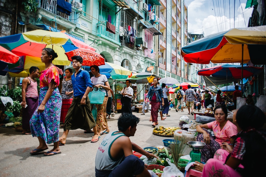 Yangon-Street-Market