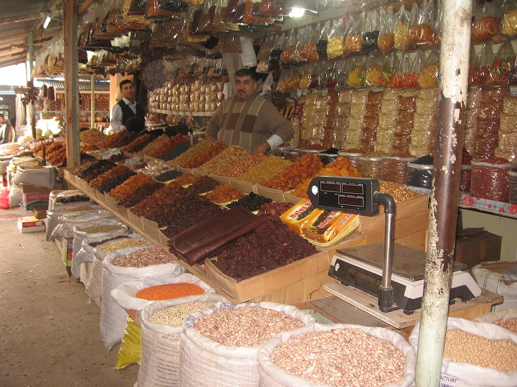 1024px-TezeBazar