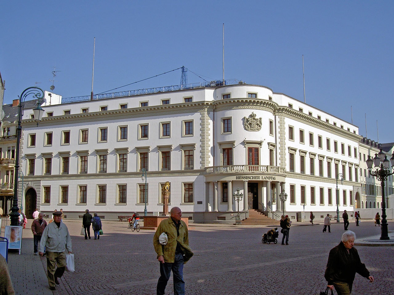 1280px-Wiesbaden_Hessische_Landtag