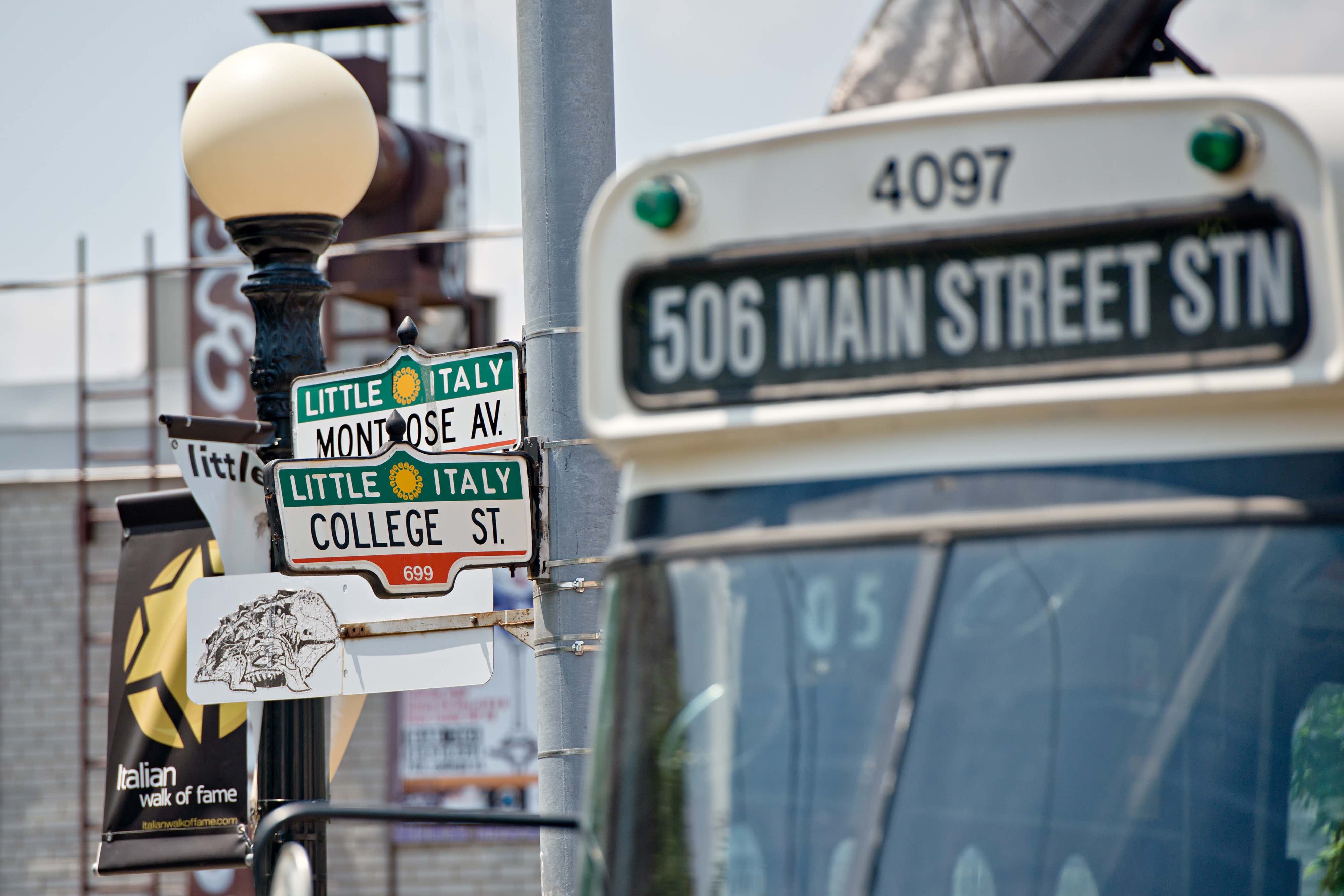 Little Italy signpost | © Clifton Li/Tourism Toronto