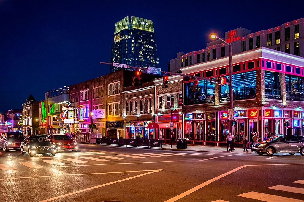 Broadway, Nashville
